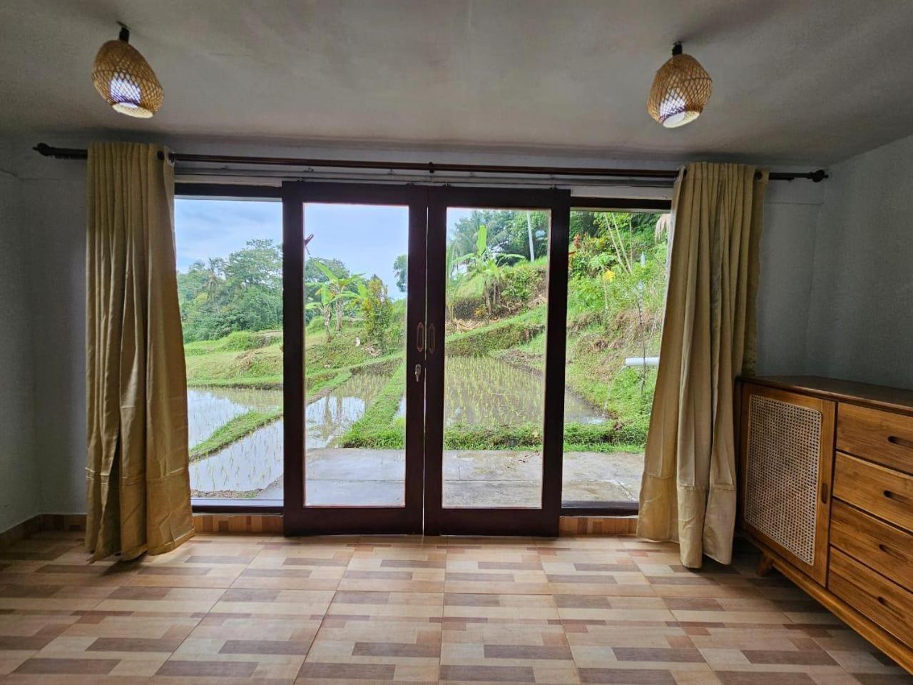 Umauthu Bali Villa Selemadeg Eksteriør billede